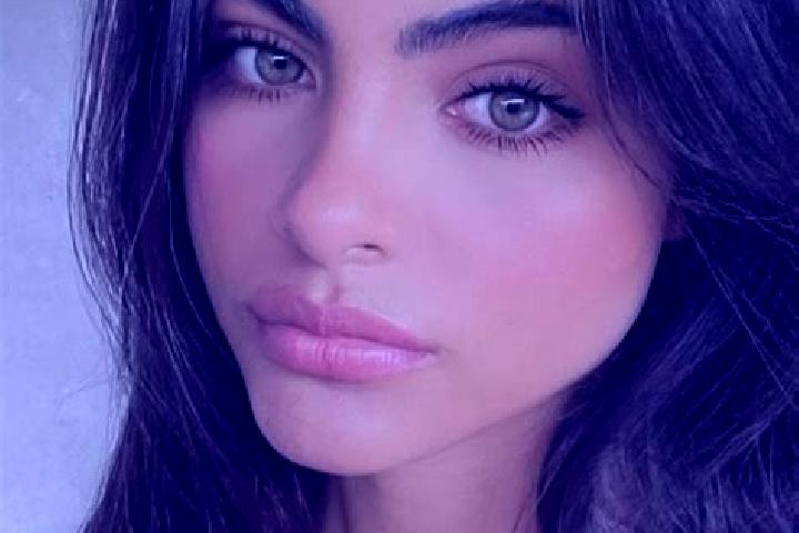 Victoria, 39, a black hazel-eyed latina companion based in Horsunlu. Offering 69, Tantra, Prostate Massage. Available for incall and outcall, overnight booki...