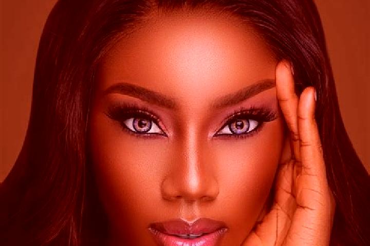 Victoria, 39, a chestnut blue-eyed ebony companion based in Akcapinar. Offering Roleplay, Girlfriend Experience, Striptease, Travel Companion, CIM. Available...
