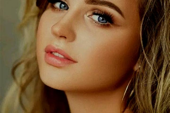 Victoria, 39, a dark blonde blue-eyed middle eastern companion based in Banguie I. Offering GFE, Travel Companion, Tantra. Available for incall and outcall, ...