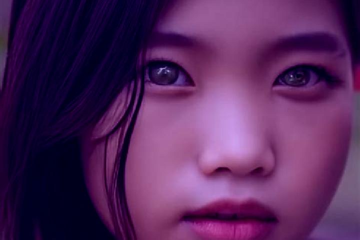 Victoria, 39, a red green-eyed asian companion based in Kielczow. Offering Massage, BDSM, Roleplay, GFE. Available for incall and outcall, overnight bookings...