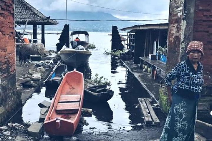 Victoria, 39 — Escort in Banjar Trunyan, Indonesia