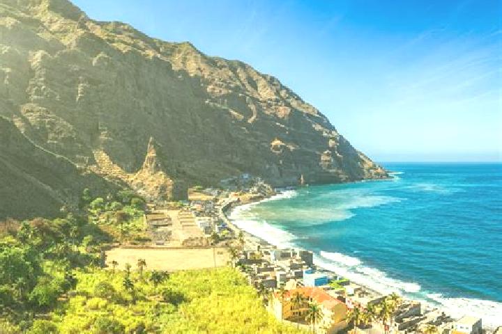 Victoria, 39 — Escort in Pombas, Cape Verde