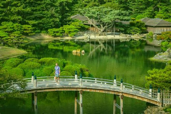 Victoria, 39 — Escort in Takamatsu, Japan