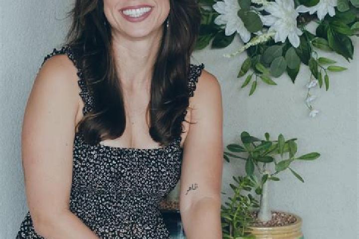 Victoria, 39 — Escort in Zellwood, United States
