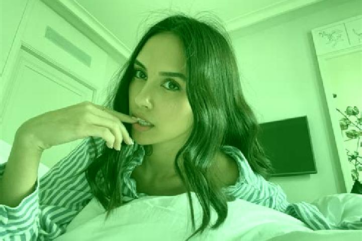 Violet, 20, a auburn amber-eyed european companion based in Grebin. Offering Travel Companion, Girlfriend Experience, Massage, Fetish. Available for incall a...