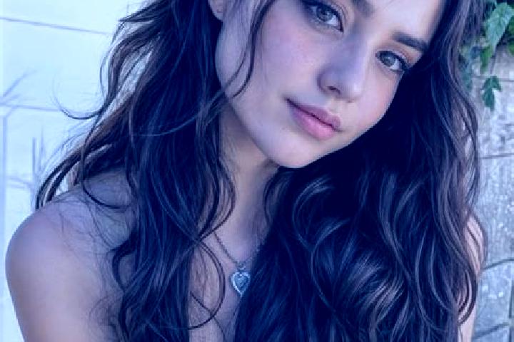 Violet, 20, a blonde hazel-eyed middle eastern companion based in Salcedillo. Offering GFE, Prostate Massage, Erotic Massage. Available for incall and outcal...