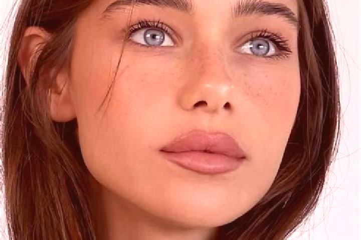 Violet, 20, a brunette amber-eyed middle eastern companion based in Colonia Veronica Lopez. Offering Dinner Date, Duos, 69, Fetish, Deep French Kissing. Avai...