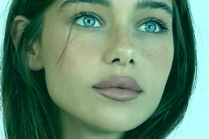Violet, 20, a brunette dark-eyed slavic companion based in Cigudosa. Offering Prostate Massage, Party Girl, Couples, Fetish, CIM. Available for incall and ou...