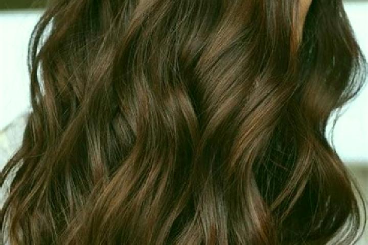 Violet, 20, a chestnut brown-eyed ebony companion based in Cestepe. Offering Erotic Massage, A-Level. Available for incall and outcall, day and evening dates.