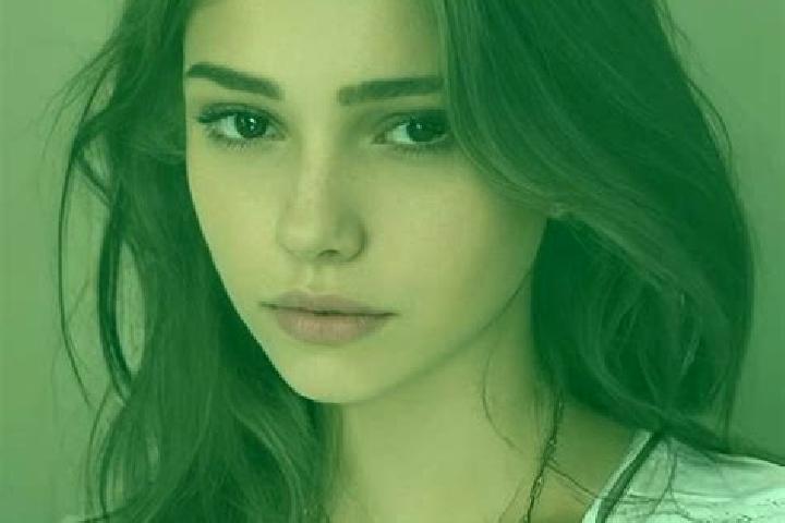 Violet, 20, a chestnut grey-eyed slavic companion based in Zirovnice. Offering Striptease, Prostate Massage, Party Girl, Couples. Available for incall and ou...