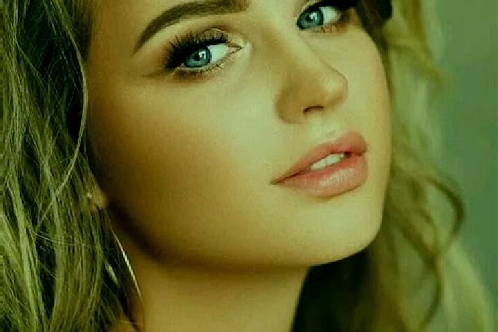 Violet, 20, a dark blonde blue-eyed caribbean companion based in Albaek. Offering Girlfriend Experience, Prostate Massage, Striptease, Dinner Date. Available...
