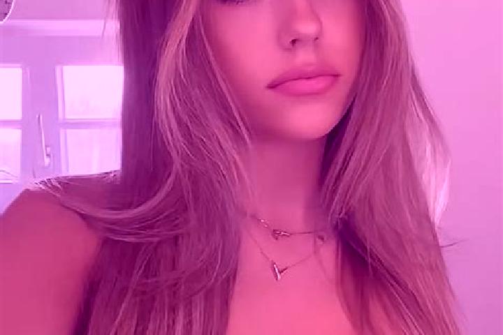Violet, 20, a dark blonde brown-eyed slavic companion based in Muxupip. Offering Domination, Fetish, Deep French Kissing, Couples. Available for incall and o...
