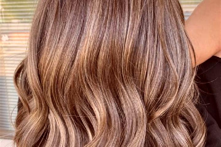 Violet, 20, a dark blonde grey-eyed mixed companion based in Oguedoume. Offering Party Girl, Deep French Kissing, OWO, Striptease. Available for incall and o...