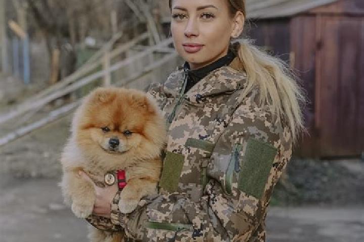 Violet, 20 — Escort in Bakosh, Ukraine