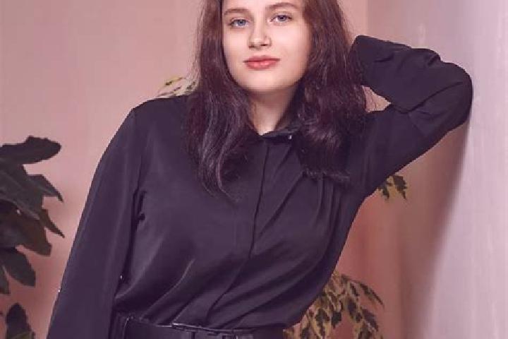 Violet, 20 — Escort in Dalnerechensk, Russia