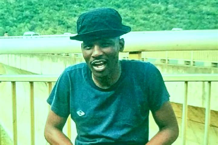 Violet, 20 — Escort in Hlanganani, South Africa
