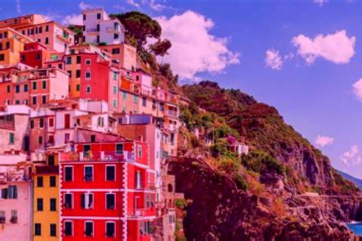 Violet, 20 — Escort in Linguaglossa, Italy