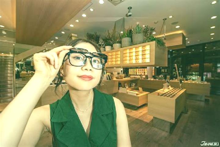 Violet, 20 — Escort in Pingtou, China