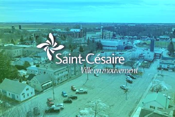 Violet, 20 — Escort in Saint-Cesaire, Canada