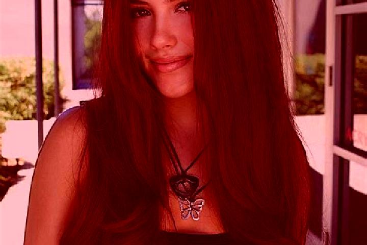 Violet, 21, a auburn dark-eyed mixed companion based in Moeng Pawk. Offering Girlfriend Experience, CIM, 69, Striptease, Party Girl. Available for incall and...
