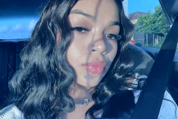 Violet, 21, a black brown-eyed latina companion based in Farven. Offering A-Level, Duos, Dinner Date, Couples. Available for incall and outcall, day and even...