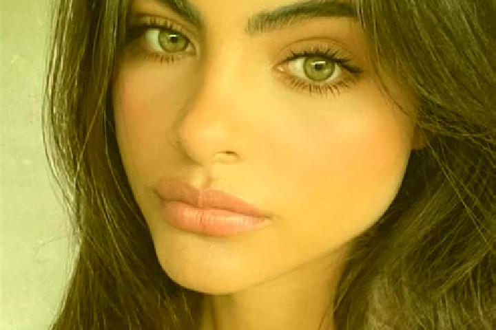 Violet, 21, a brunette grey-eyed indian companion based in Mesopotamos. Offering A-Level, 69, Couples, Massage, Roleplay. Available for incall and outcall, d...