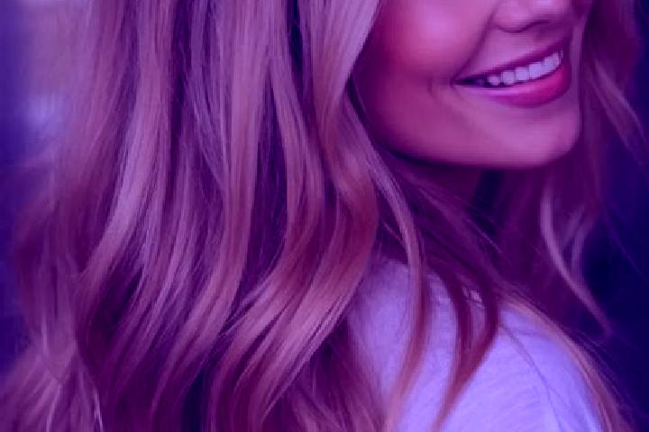 Violet, 21, a dark blonde hazel-eyed slavic companion based in Az Zaytuniyah. Offering GFE, OWO. Available for incall and outcall, day and evening dates.