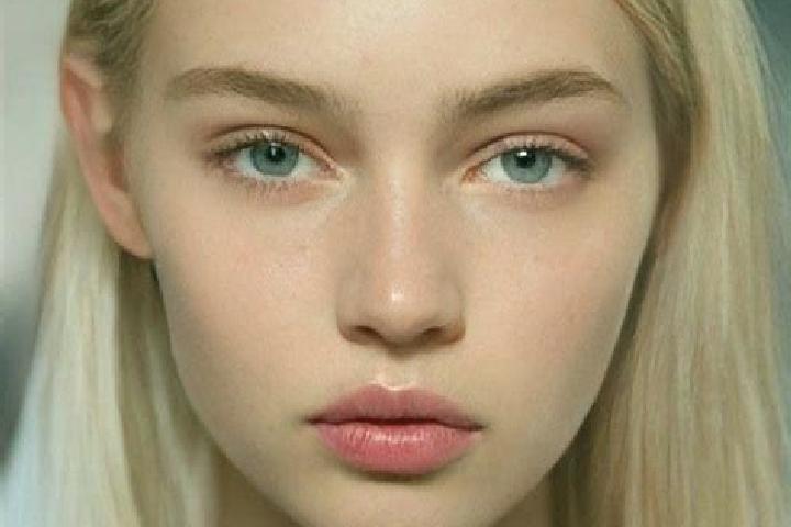 Violet, 21, a platinum blonde amber-eyed caucasian companion based in Nkongsamba. Offering Overnight, GFE, OWO. Available for incall and outcall, overnight b...