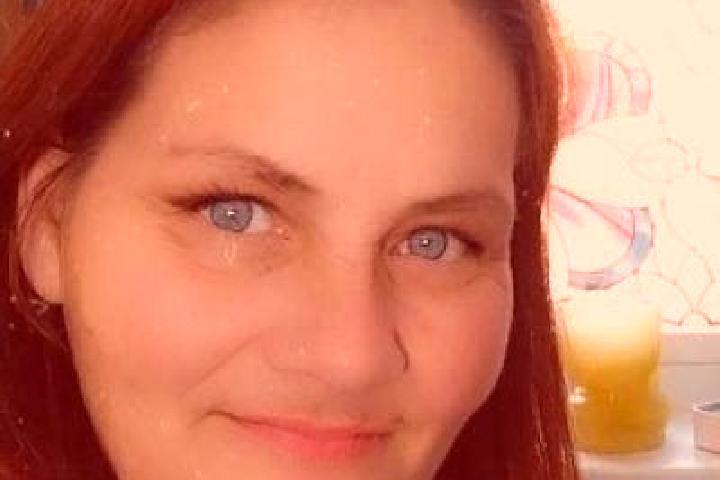 Violet, 21, a red grey-eyed caribbean companion based in Marti. Offering CIM, Overnight, Domination. Available for incall and outcall, day and evening dates.