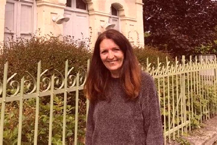 Violet, 21 — Escort in Blaison-Gohier, France