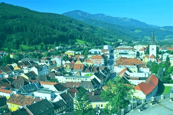 Violet, 21 — Escort in Bruck an der Grossglocknerstrasse, Austria
