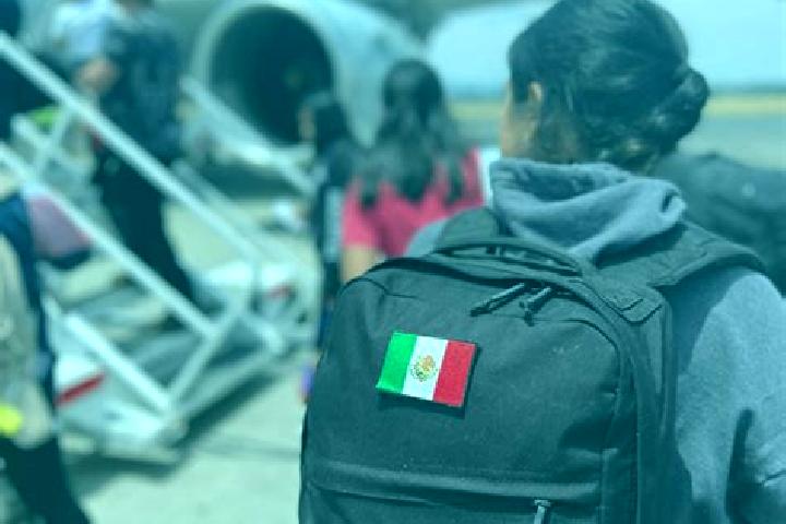 Violet, 21 — Escort in El Charco, Mexico