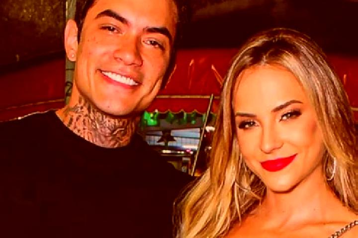 Violet, 21 — Escort in Euclides da Cunha Paulista, Brazil