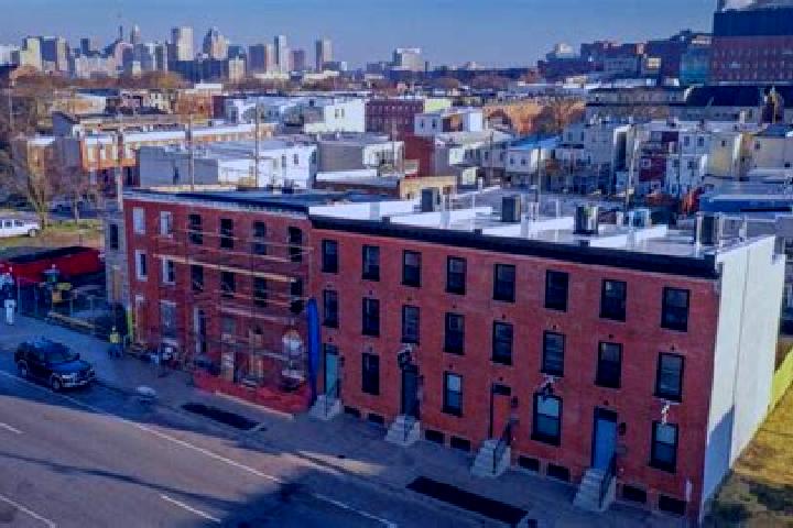 Violet, 21 — Escort in Johnston Square, United States
