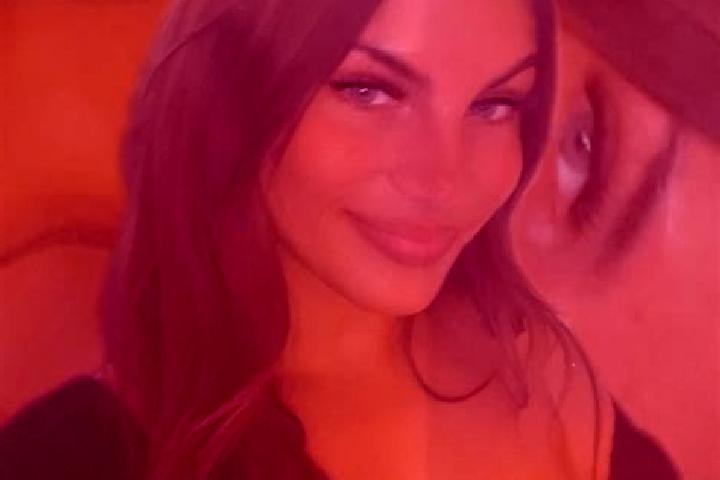 Violet, 21 — Escort in McPherson, United States