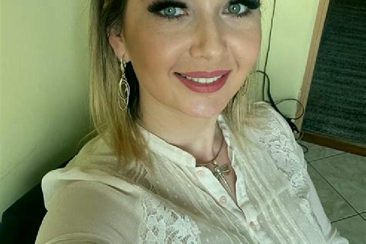 Violet, 21 — Escort in Odrzechowa, Poland