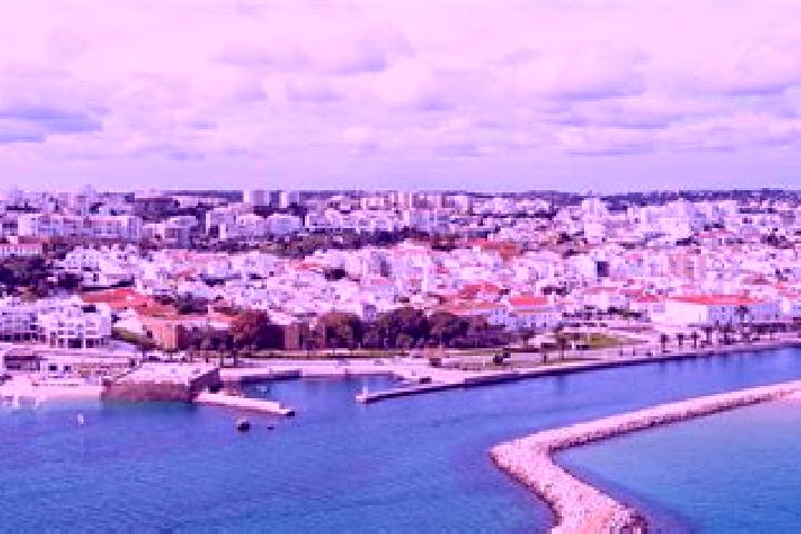 Violet, 21 — Escort in Pera, Portugal