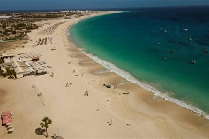Violet, 21 — Escort in Sao Pedro, Cape Verde