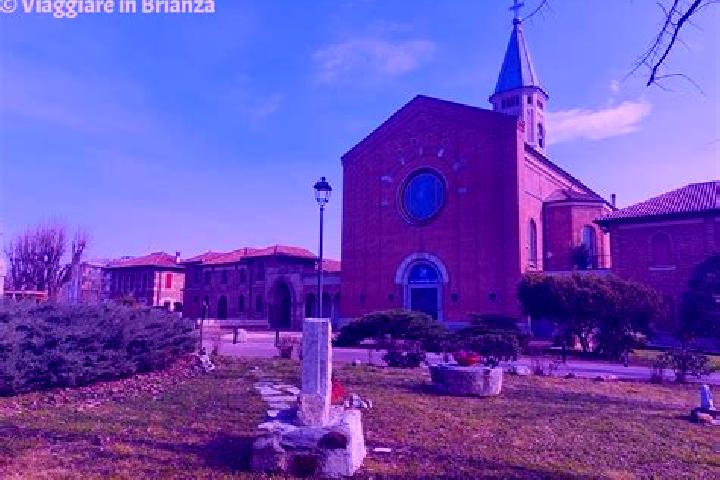 Violet, 21 — Escort in Zoccorino-Vergo, Italy