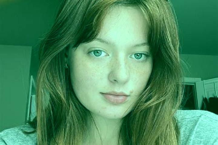 Violet, 22, a auburn blue-eyed caucasian companion based in Wellawaya. Offering Massage, CIM, A-Level, Couples, Erotic Massage. Available for incall and outc...