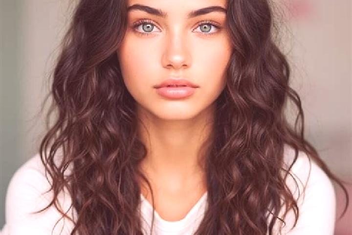 Violet, 22, a auburn hazel-eyed mediterranean companion based in Boussac-Bourg. Offering Duos, CIM, Prostate Massage, Domination, Tantra. Available for incal...