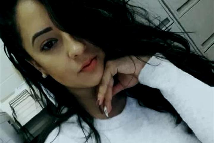 Violet, 22, a black dark-eyed slavic companion based in Kizilcahamam. Offering Fetish, GFE, Couples. Available for incall and outcall, day and evening dates.