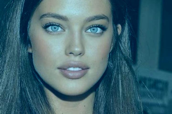 Violet, 22, a chestnut green-eyed mediterranean companion based in Lindisfarne. Offering Girlfriend Experience, Deep French Kissing, Duos, Party Girl, Massag...