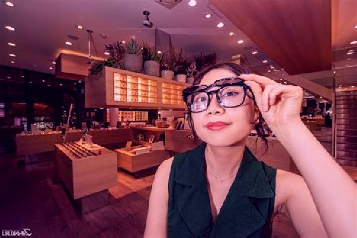 Violet, 22 — Escort in Dongxia, China