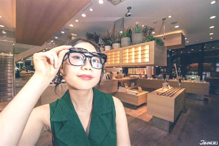 Violet, 22 — Escort in Funan Chengguanzhen, China