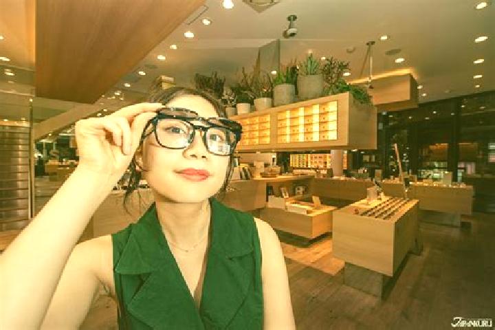 Violet, 22 — Escort in Guobao, China