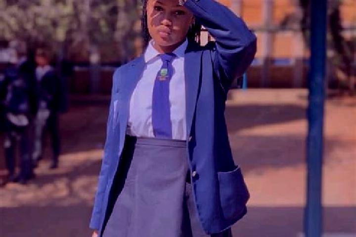 Violet, 22 — Escort in Mpophomeni, South Africa