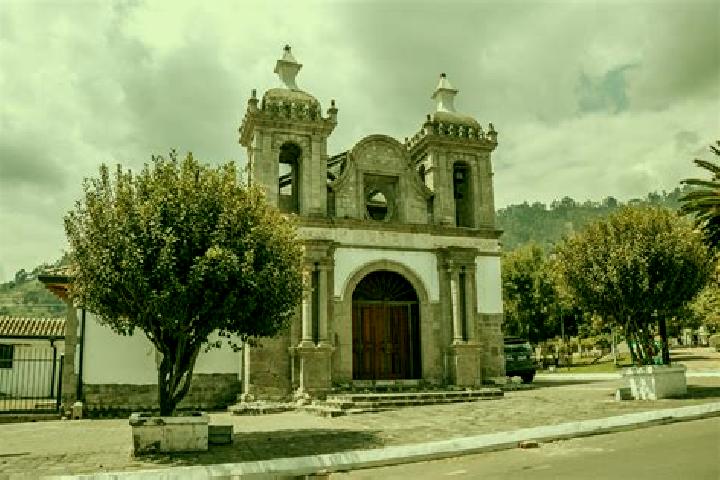 Violet, 22 — Escort in San Bartolome de Pinllo, Ecuador