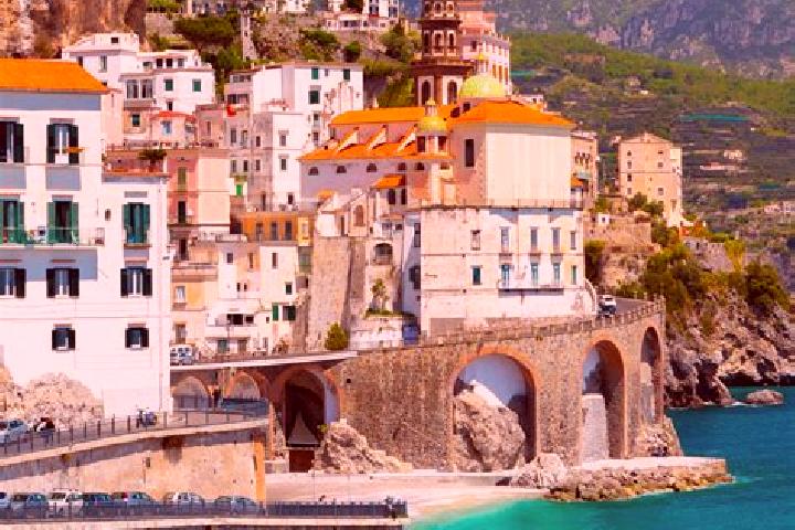 Violet, 22 — Escort in San Calogero, Italy