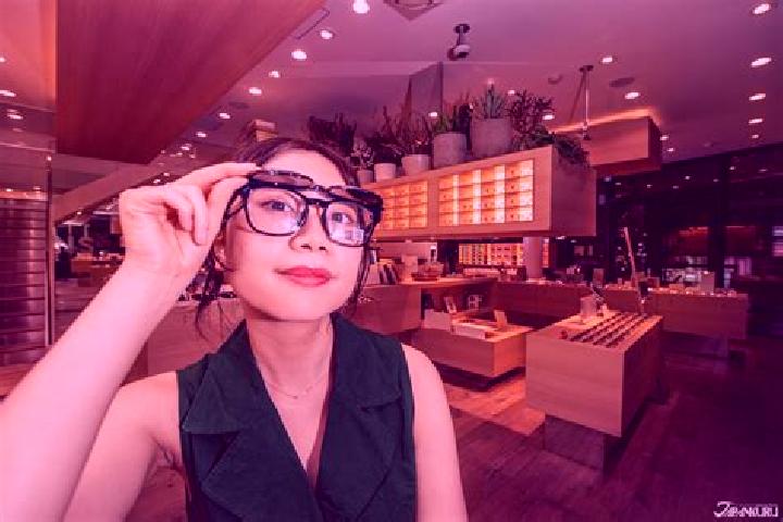 Violet, 22 — Escort in Shanghuang, China